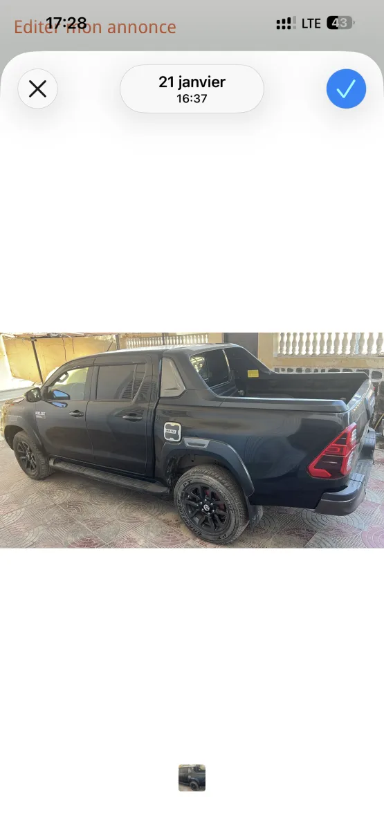 Toyota Hilux Adventure 2022 diesel 4x4 boîte manuelle intelligente à Djibouti listing photo