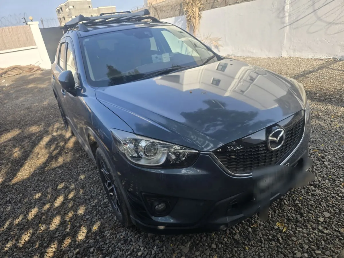 Mazda V6 diesel en excellent état, confortable et robuste à Djibouti, photo 1